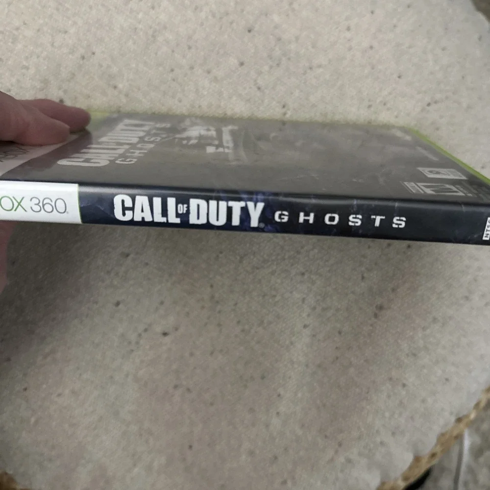Call of Duty:‎ Ghosts - Xbox 360 2 Disc Set No Manual 2013